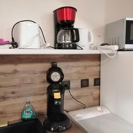Joyeuse, Superbe Appartement D'Environs 30M2. Bagian luar foto