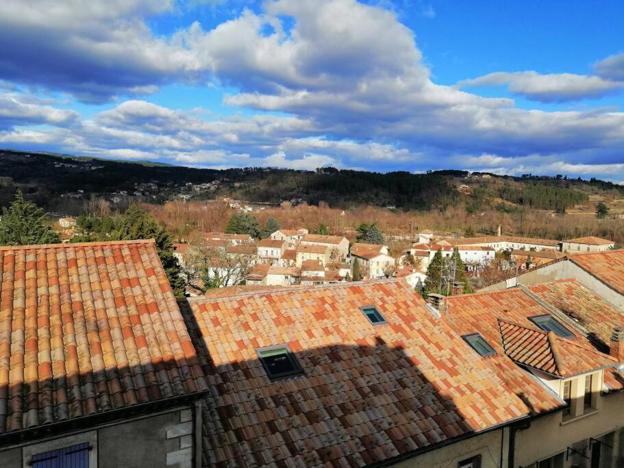 Joyeuse, Superbe Appartement D'Environs 30M2. Bagian luar foto